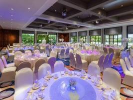 Hotel Sofitel Singapore Sentosa Resort And Spa