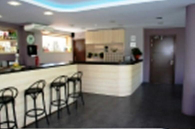 Hotel 170