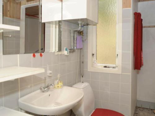 Three-bedroom Holiday Home In Bl�vand 36
