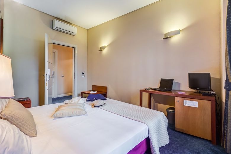 Bed & Breakfast Rovati Guest House