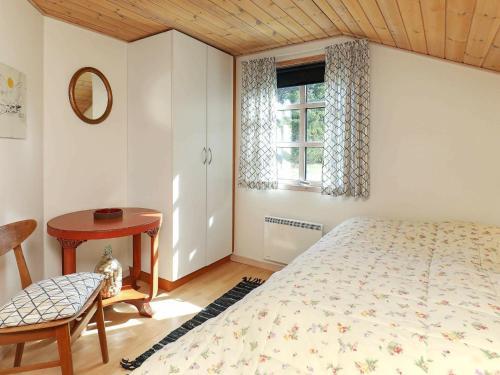 Three-bedroom Holiday Home In Bl�vand 13
