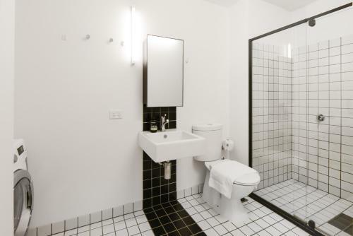 Apartamentos Canvas Suites On A'beckett