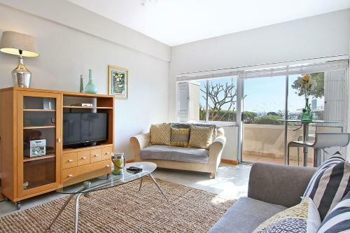 Hotel Edward Court 1 Bedroom Sea