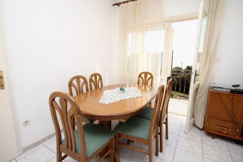 Apartment Kastel Stari 6059a