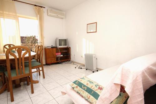Apartment Kastel Stari 6059a