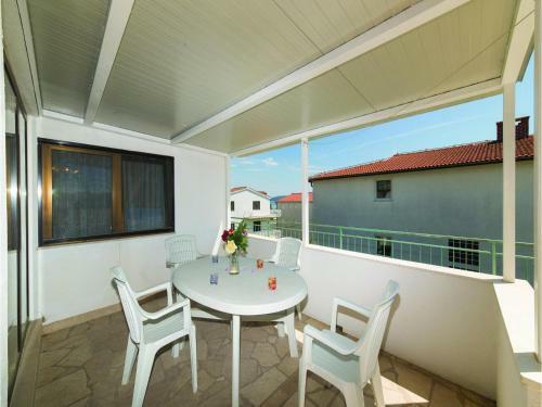 Apartment Kastel Stafilic With Sea View I
