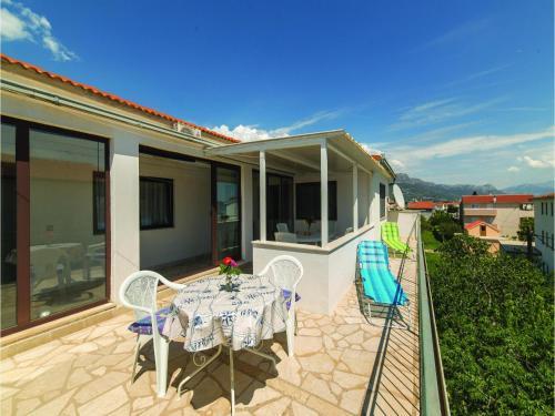 Apartment Kastel Stafilic With Sea View I
