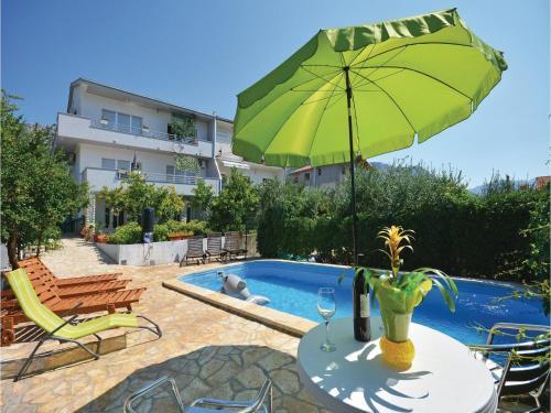 Apartment Kastel Sucurac Ivana Pavla Ii.