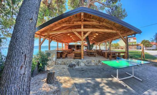 Apartments & Bungalows Ivanovi?