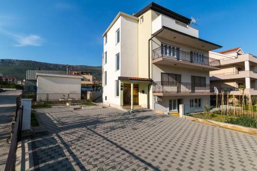 Apartments Saric