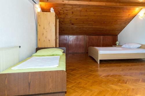 Apartments Saric