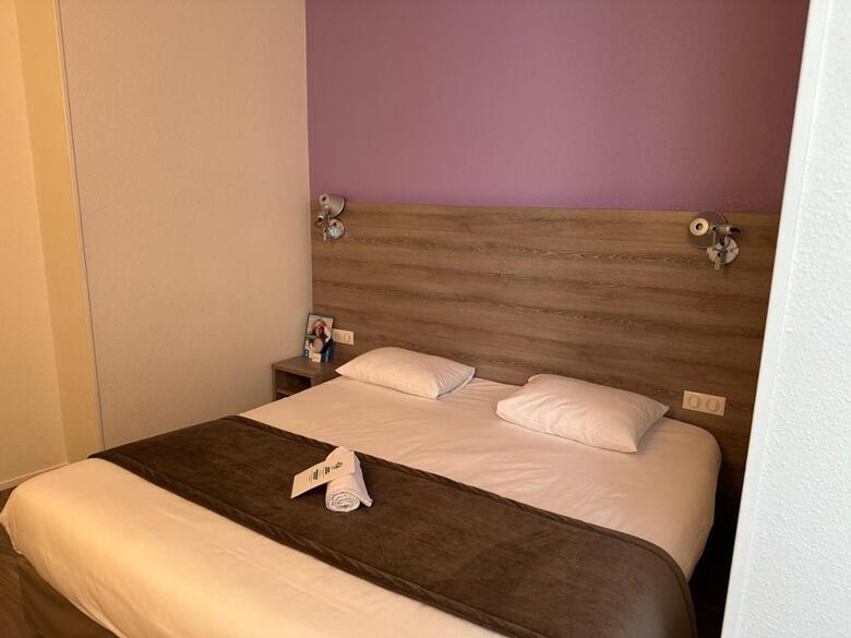 Brit Hotel Confort Nevers Centre Gare