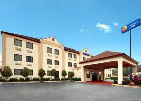 Hotel Comfort Inn