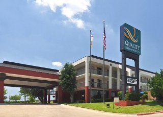 Hotel Quality Inn & Suites Cattle Baron