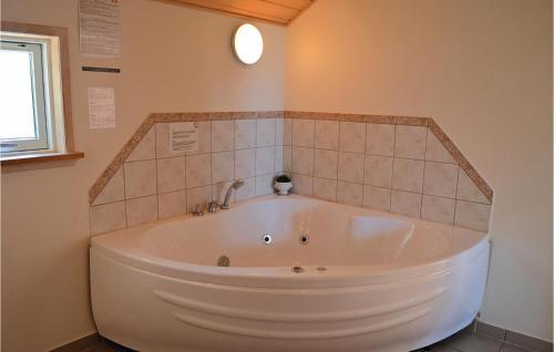 Holiday Home Egernstien V�ggerl�se IV
