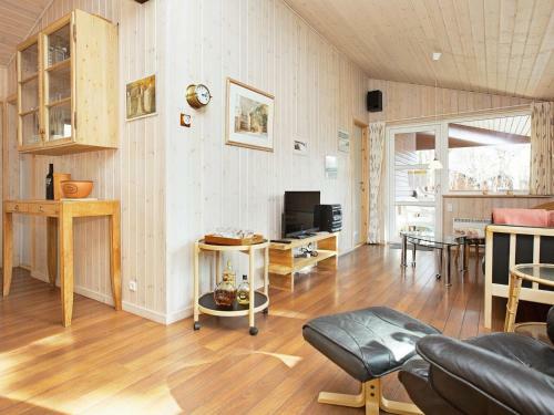 Holiday Home Falkevej VII