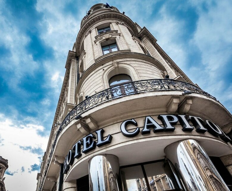 Hotel Capitol