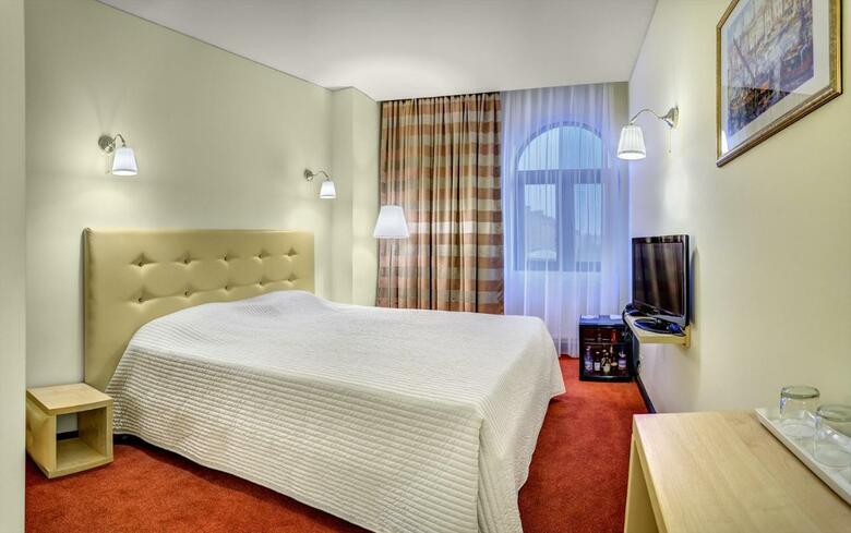 Hotel Capitol