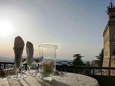 Hotel Titano