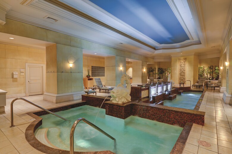 Mandalay Bay Hotel & Casino
