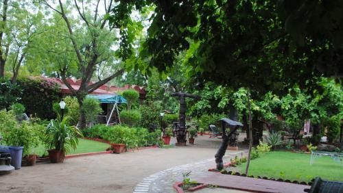 Residencia Mandore Guest House