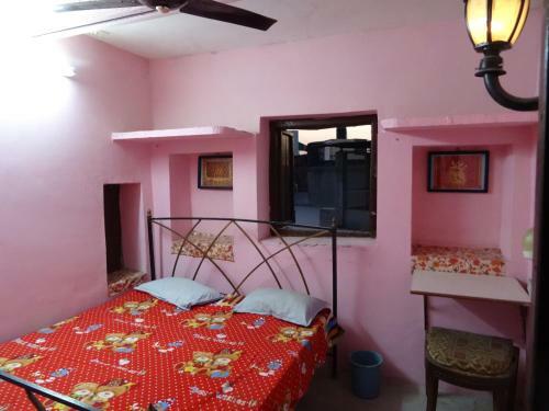 Hostal Amar Niwas Guest House