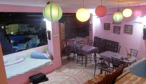 Hostal Amar Niwas Guest House