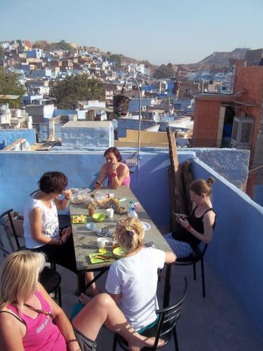 Hostal Amar Niwas Guest House