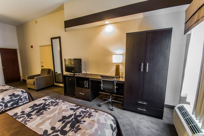 Hotel Sleep Inn And Suites
