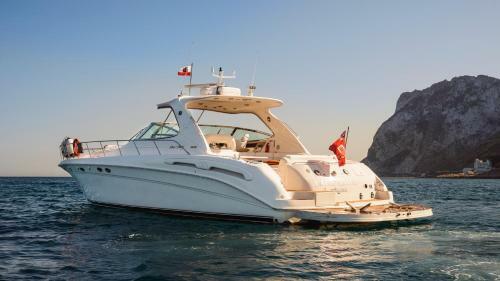 Luxury Yacht Hotel
