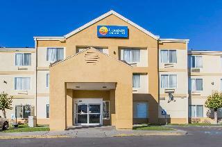 Hotel Comfort Inn & Suites North
