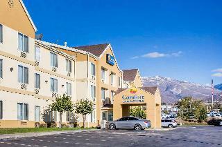 Hotel Comfort Inn & Suites North
