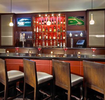 Doubletree Club Hotel San Diego