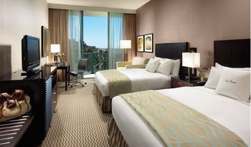 Doubletree Club Hotel San Diego