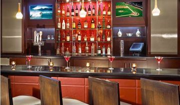 Doubletree Club Hotel San Diego