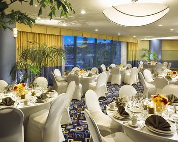Doubletree Club Hotel San Diego