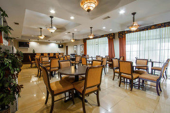 Hotel Comfort Suites Gateway