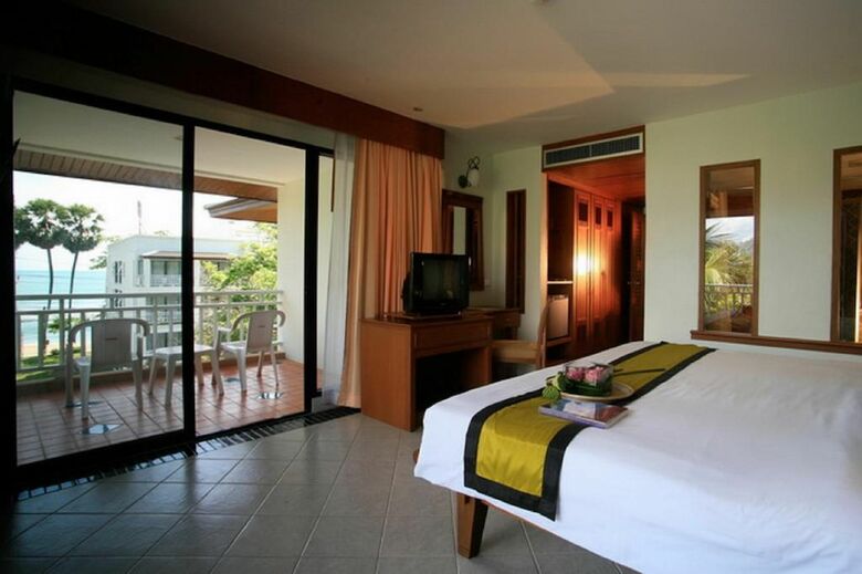 Hotel Sunset Beach Resort