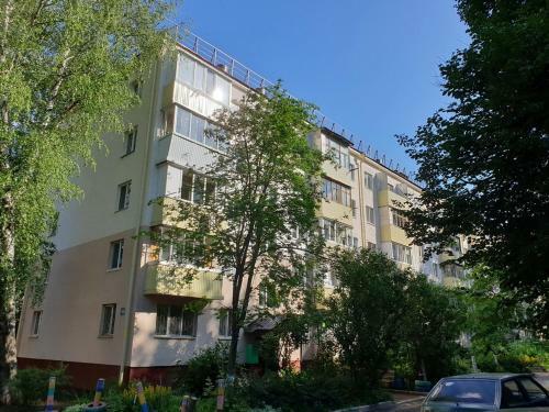 Apartments On Kadomtsevykh