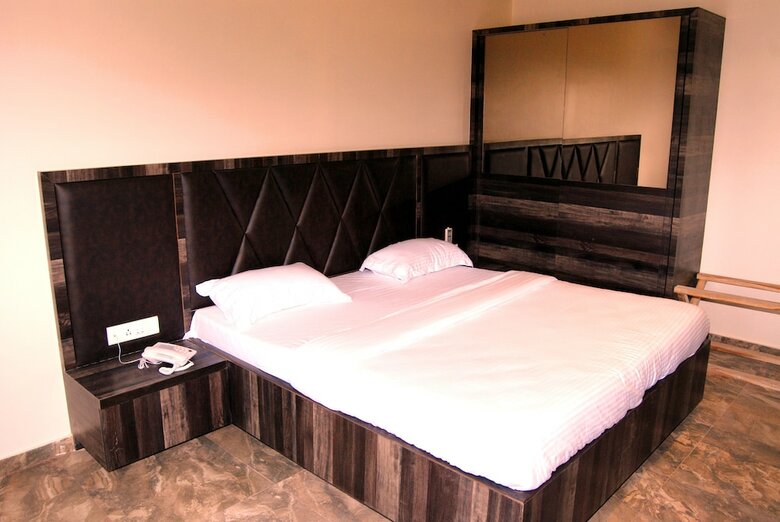 Hotel Apaar