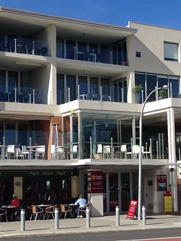 Hotel Clarion Suites Mullaloo Beach
