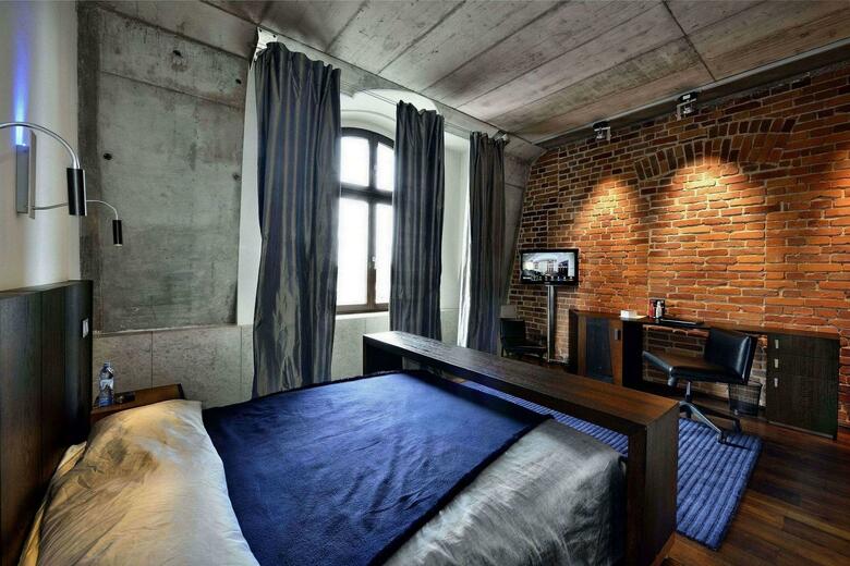The Monopol Hotel