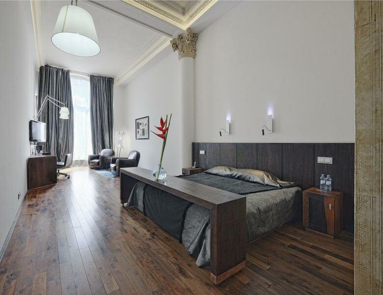 The Monopol Hotel