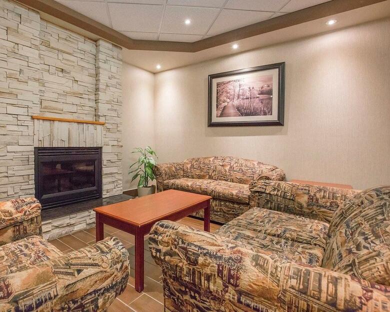 Hotel Comfort Inn & Suites University