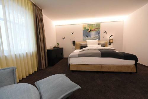 Hotel H�ll Am Main