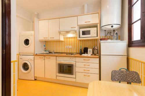 Cozymallorca!:old Centre Apartments