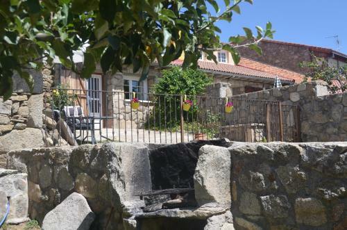 Agroturismo Casa Rural La Casa De Piedra