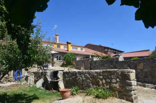 Agroturismo Casa Rural La Casa De Piedra