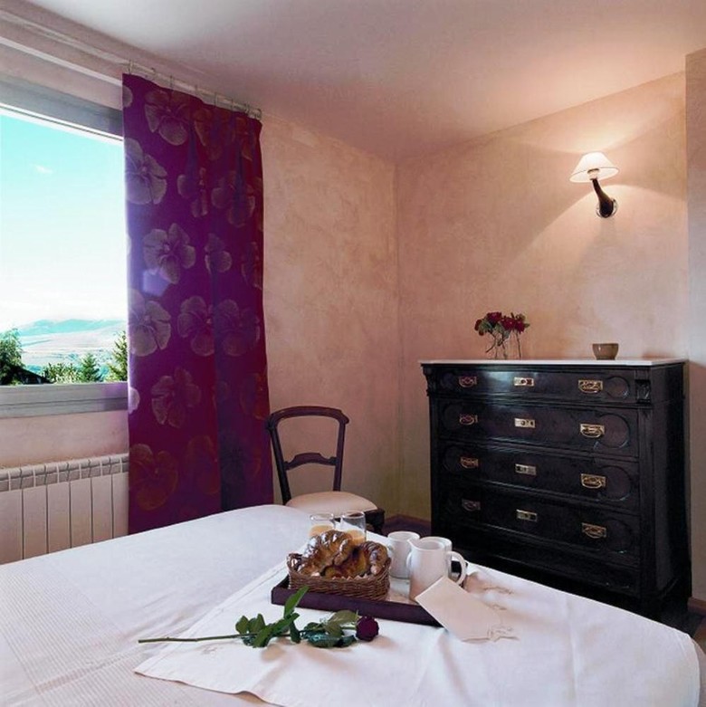 Apartamentos La Torreta Del Llac