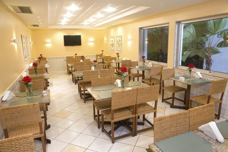 Hotel Savoy Othon Travel